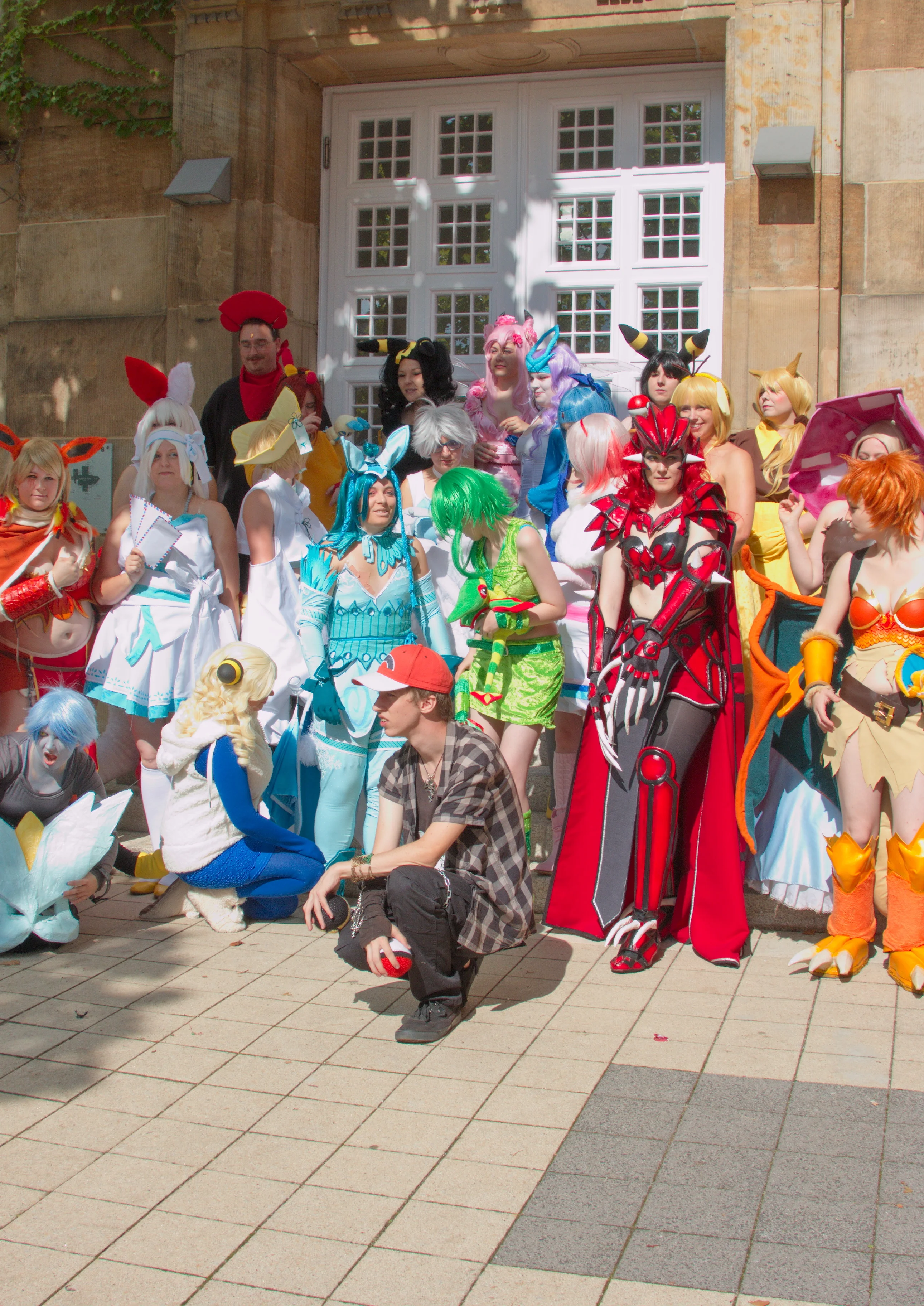 Cosplay-Cover: Kyurem (normal und Gijinka)