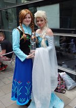 Cosplay-Cover: Anna (Frozen)
