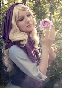 Cosplay-Cover: Aurora (Waldversion)