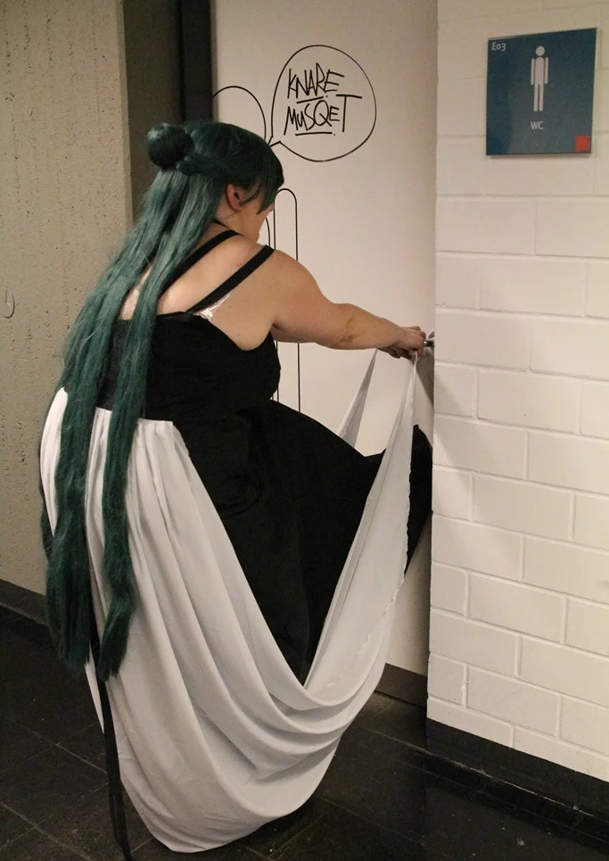 Cosplay-Cover: Prinzessin Pluto