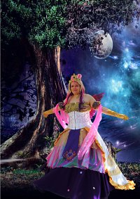 Cosplay-Cover: Prinzessin Cadence