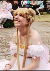 Cosplay-Cover: Prinzessin Serenity