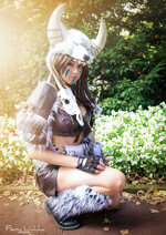 Cosplay-Cover: Barbarianna [Kung Fury]