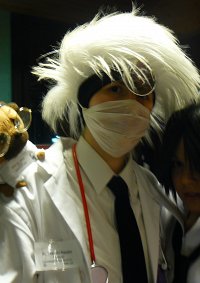 Cosplay-Cover: Dr. Sasuke Uchiha