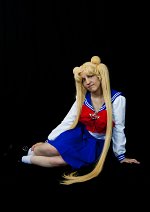 Cosplay-Cover: Tsukino Usagi ☆ Schuluniform