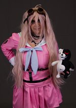 Cosplay-Cover: Miu Iruma