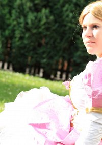 Cosplay-Cover: Genevieve (Barbie 12 tanzende Prinzessinen)