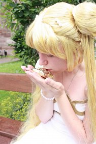 Cosplay-Cover: Princess Serenity (Anime)