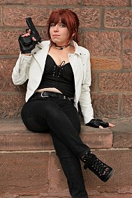 Cosplay-Cover: Claire Redfield (Darkside Chronicles Bikeroutfit)