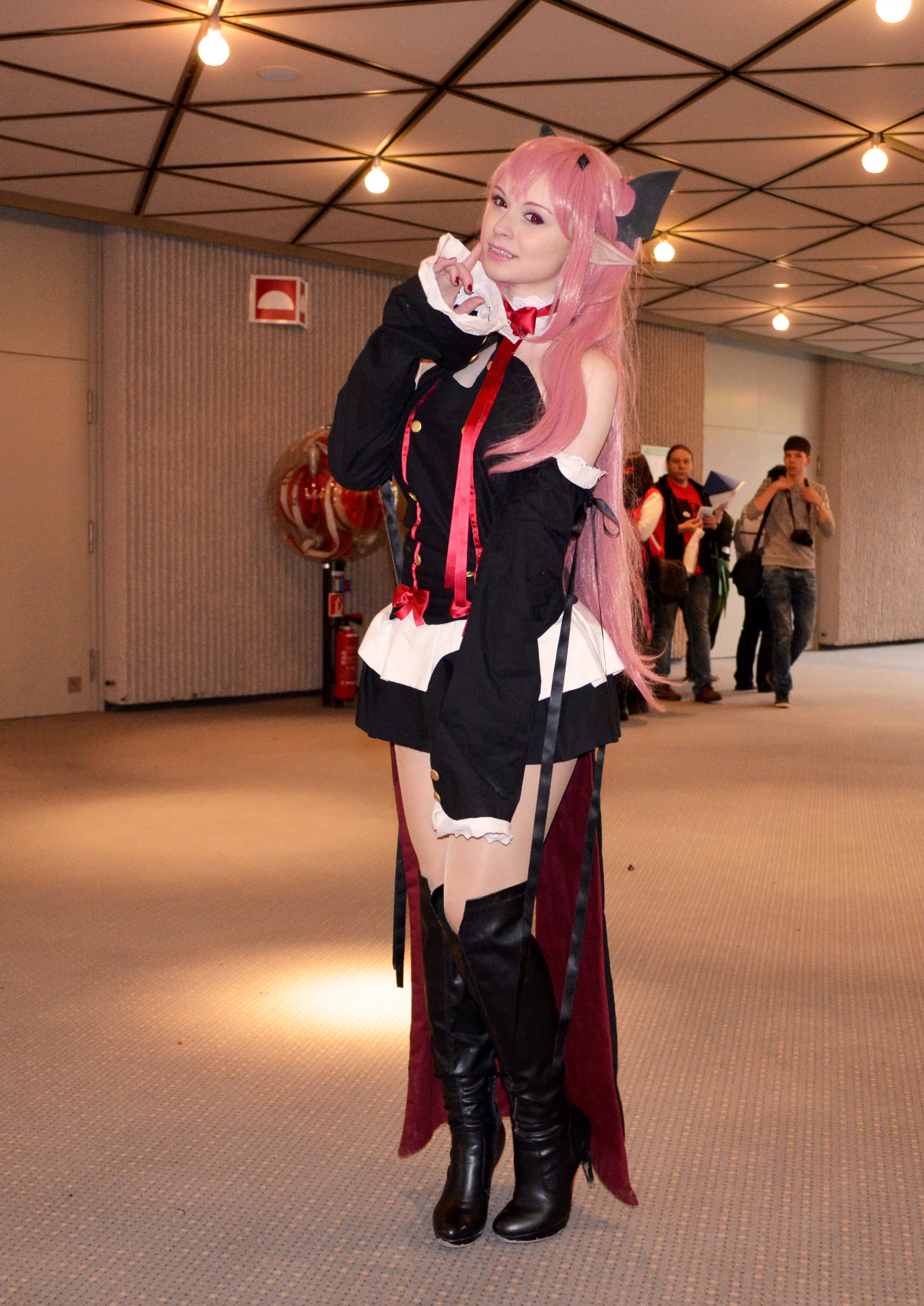 Cosplay-Cover: Krul Tepes