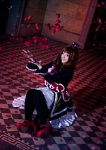 Cosplay-Cover: Maria Ushiromiya (witch)