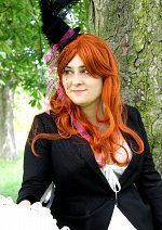 Cosplay-Cover: Matsumoto als Herzogin, Bleach in Wonderland