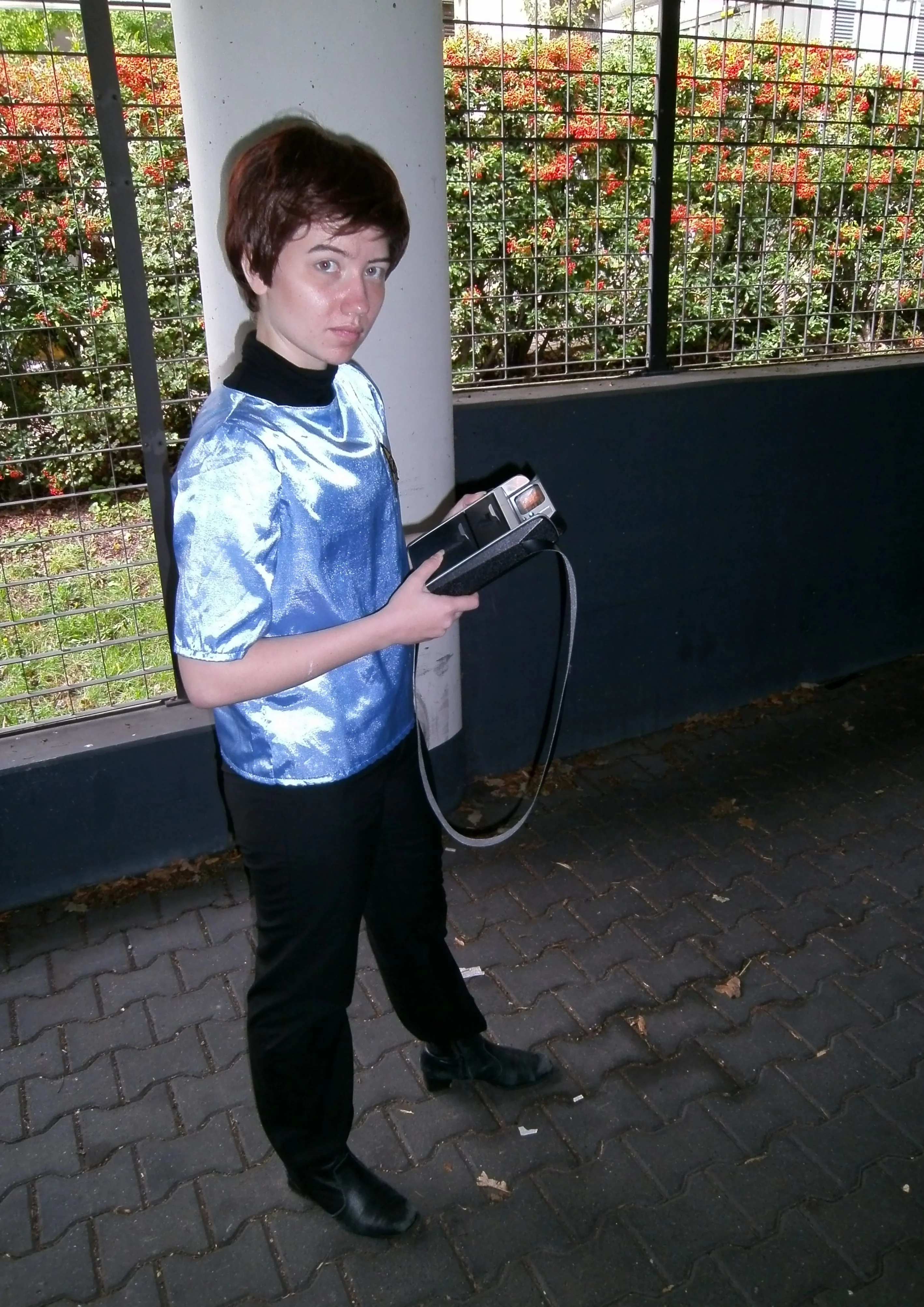 Cosplay-Cover: Dr. Leonard "Bones" McCoy [TOS Shirt]