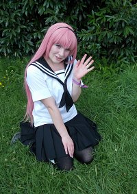 Cosplay-Cover: Megurine Luka (School Uniform)