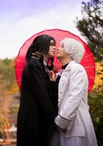 Cosplay-Cover: Isana Yashiro (Silberkönig)