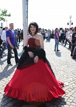 Cosplay-Cover: Big red dress