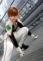 Cosplay-Cover: Kururugi Suzaku [Pilot Suit]