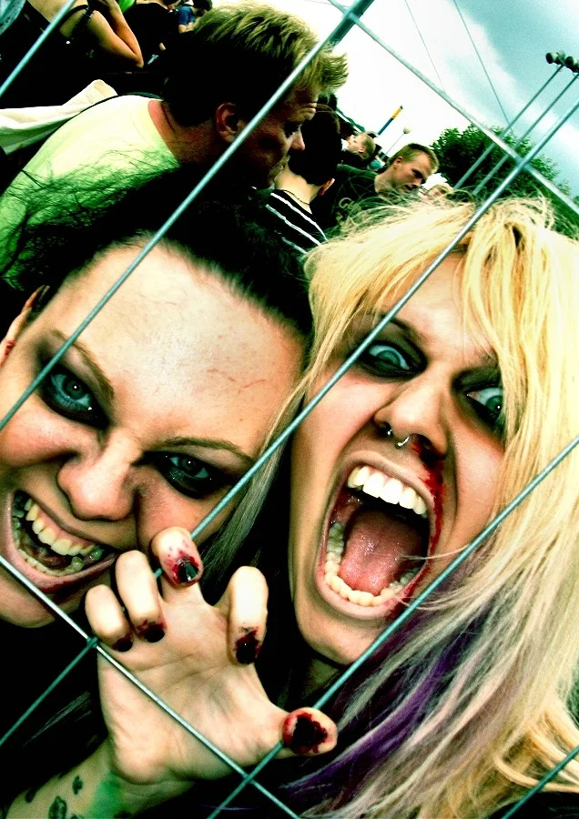 Cosplay-Cover: Zombie in frühem Stadium