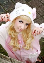 Cosplay-Cover: Hello Kitty Gyaru - Kigurumin