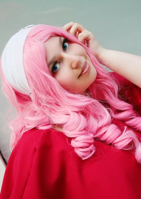 Cosplay-Cover: Ringo [Red Dress]