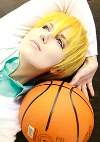 Cosplay-Cover: Kise Ryōta - Teiko Teikō Junior High