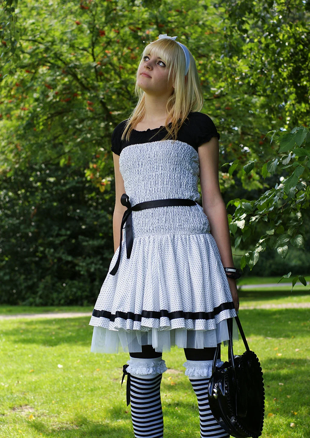 Cosplay-Cover: black&white