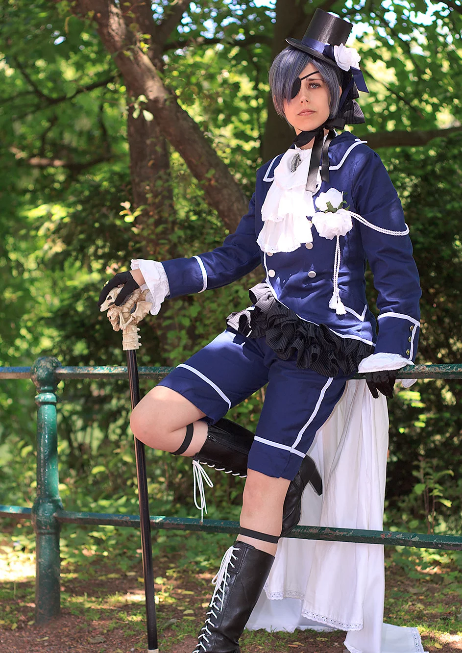 Cosplay-Cover: Ciel Phantomhive [blue & white]