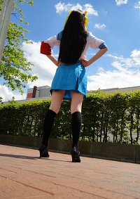 Cosplay-Cover: Suzumiya Haruhi [long Hair/ Winteruniform]