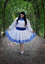 Cosplay-Cover: Tomoyo Daidouji [Hortensienkleid]