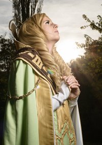 Cosplay-Cover: Emmeryn die Erhabene