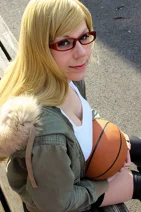 Cosplay-Cover: Alexandra Garcia • Basic