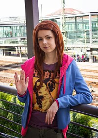 Cosplay-Cover: Charlie Bradbury || 07x20 TgwtDaDt