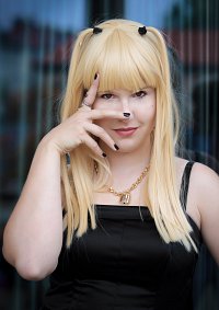 Cosplay-Cover: Envy Adams (Stage)