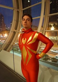 Cosplay-Cover: Iron Spider-man