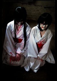 Cosplay-Cover: Zombie [Kimono]