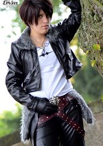 Cosplay-Cover: Squall Leonhart Dissidia 012