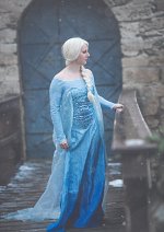 Cosplay-Cover: Elsa von Arendelle