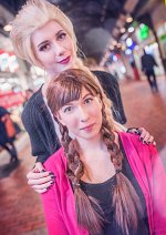 Cosplay-Cover: Anna von Arendelle (casual)