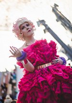 Cosplay-Cover: Effie Trinket (Catching Fire)