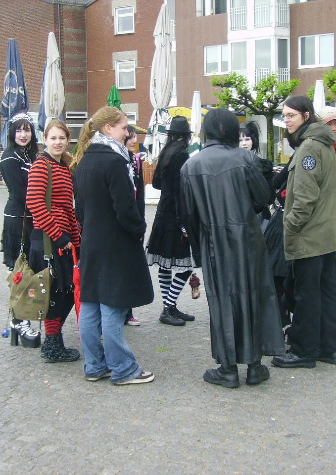 Cosplay-Cover: rot-schwarz gestreiftes vieh... ~_~