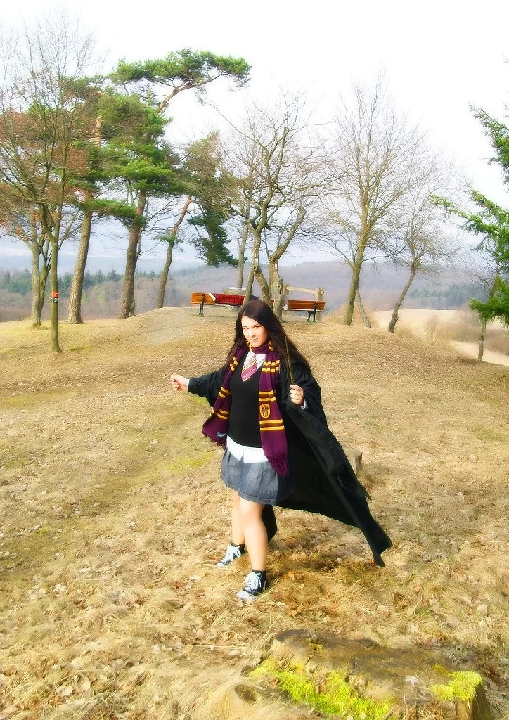 Cosplay-Cover: Gryffindor Schülerin (Elena McGregor)