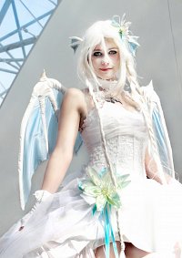 Cosplay-Cover: Kisara: blue eyes white dragon