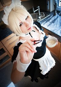 Cosplay-Cover: Alter Saber Maid