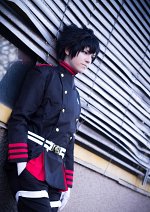 Cosplay-Cover: Yūichirō Hyakuya 【Red Uniform】