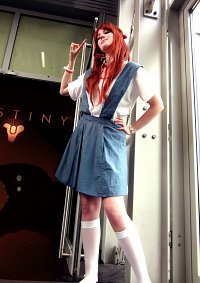 Cosplay-Cover: Asuka Soryu Langley [Schuluniform]