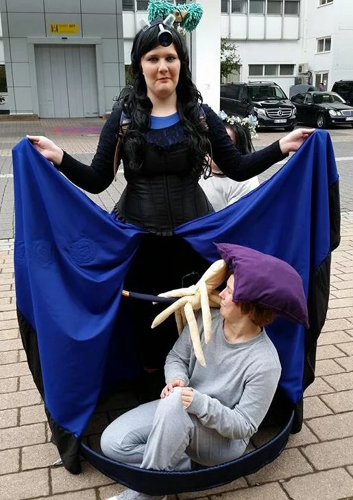 Cosplay-Cover: Droggelbecher