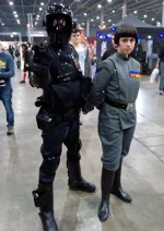 Cosplay-Cover: Governor Arihnda Pryce