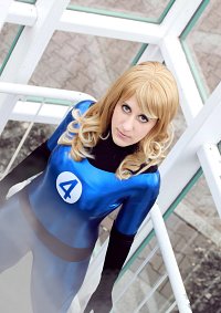 Cosplay-Cover: Susan 'Sue' Storm [Invisible Woman] (F4)