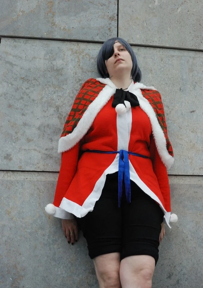 Cosplay-Cover: Ciel Phantomhive [Weihnachtsoutfit]