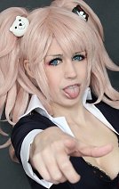 Cosplay-Cover: Junko Enoshima